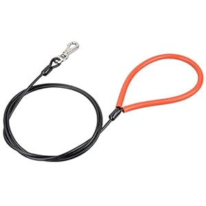 1.5m Laisse de Chien en Fil d&rsquo;acier résistant aux morsures câble en métal Cordon tressé Non masticable Robuste poignée Confortable résistant à la Mastication pour Les Petits Chiens Moyens Grands