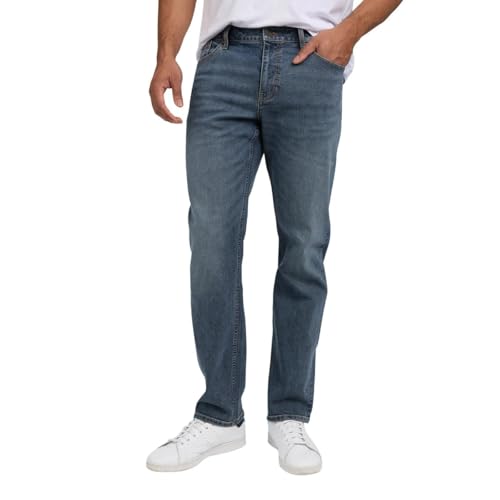 Image of IZOD Men's Straight Fit Classic 5-Pocket Style Jean