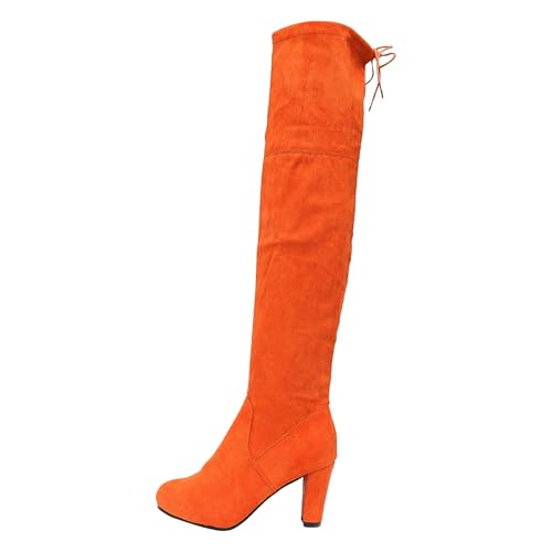 Bottes au-dessus du genou en daim d'une élégance rare avec talon long architectural