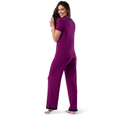 Image of Fruit of the Loom womens Short Sleeve Tee and Pant 2 Piece Sleep Set