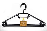 mit Anti-Rutsch-Rillen Spetebo Kleiderbügel 50er Pack in schwarz - extra schwere Qualität (45g pro Bügel) - mit Anti-Rutsch-Rillen und Krawatten- BZW. Gürtelhalter
