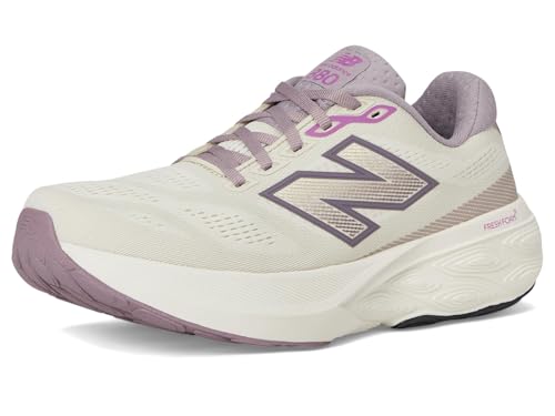 Image of New Balance Women 880 Running Shoes