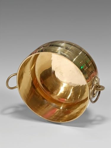 Image of Brass para kalasa Kerala Traditional Vessel | Padi Urli for Pooja, Diya & Flower Decoration (7cm x14cm) (Large)
