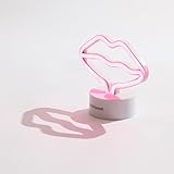 VERSATILITÀ D'USO: Ideale per uffici, studi o ambienti domestici, questa lampada è perfetta per creare un’atmosfera vivace e stimolante, rendendo ogni spazio più invitante