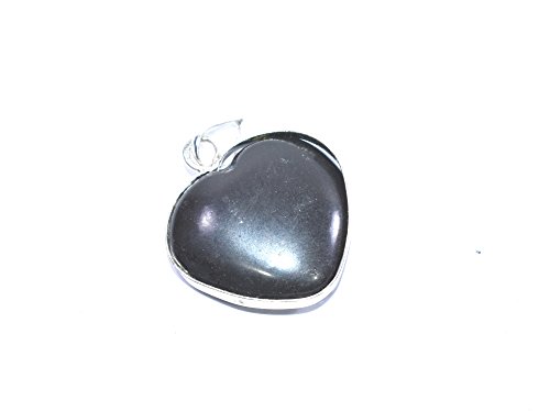 Tourmaline noire en pendentif cœur pour accompagner vos séances de yoga et Reiki