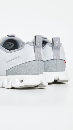 Image of On Women's Cloud 5 Sneakers