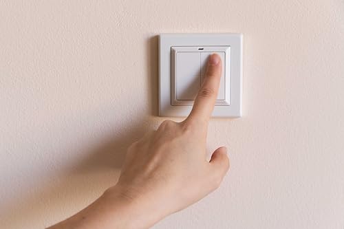 Shelly Wall Switch Adapter Gira and Merten, Kein Wandschalter enthalten