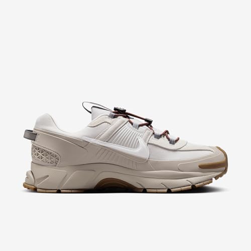 Nike Zoom Vomero Roam Men's Winterized Shoes (HV4294-009, College Grey/Vast Grey/Gum Dark Brown/White)3