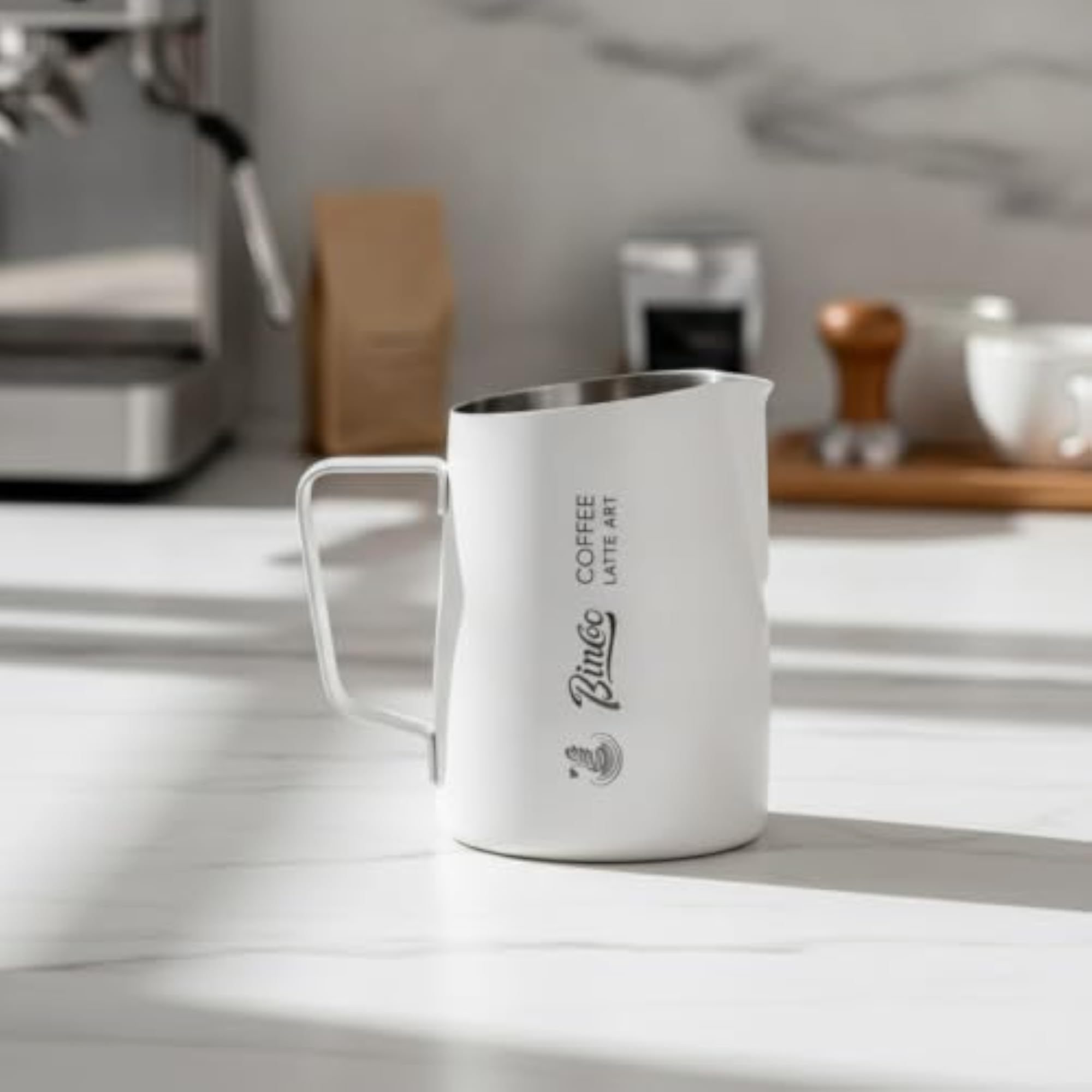 Stainless Steel Latte Art Pitcher for Accurate Milk Frothing