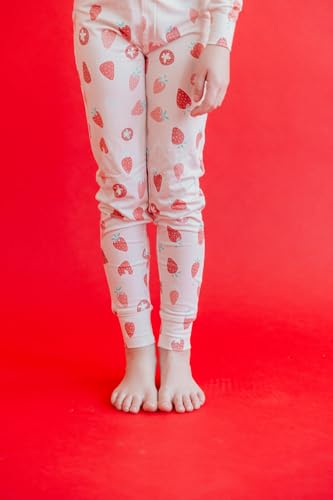 Copper Pearl 2 Piece Long Sleeve Pajamas Strawberry4