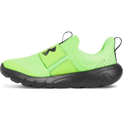 Under Armour Boy's Grade School Flash Sneaker