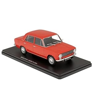 OPO 10 – 1/24 auto compatibel met VAZ-2101 ZHIGULI Lada 1200 van 1970 (ELC04)