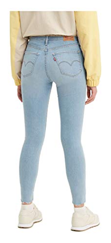 Image of Levi's Women's Classic Mid Rise Skinny Jeans