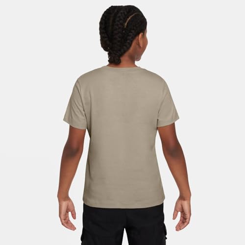 Nike Boys' Sportswear T-Shirt (Little Big Kid)3