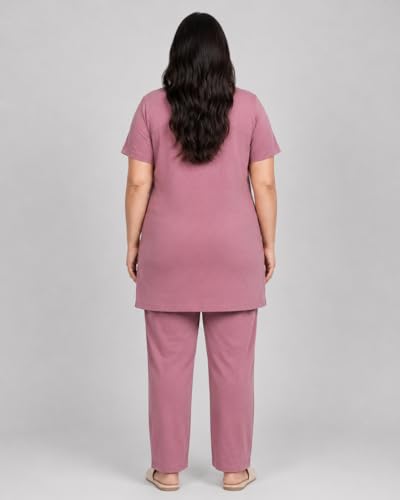 Image of In Love Women's Printed Cotton Plus Size Longline T-Shirt with Pockets | Cotton fabric - soft longline T-shirt with easy plus-size fit