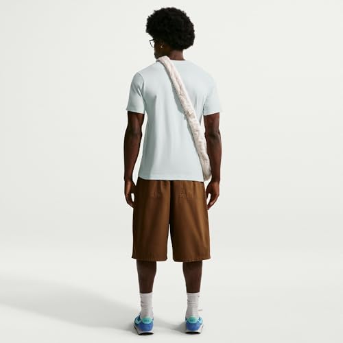 Image of Nike Men's Sportswear Club T-Shirt