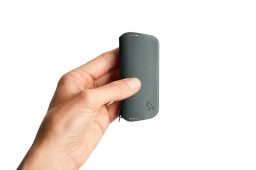 Bellroy Key Cover Plus – Third Edition (Leather key holder, holds 4 – 8 keys)