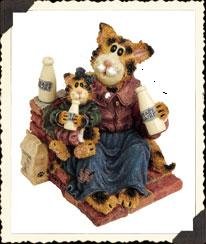 Boyd's Bears Momma Craftycat with Lil Slipper…Got Cream? Retired 371007