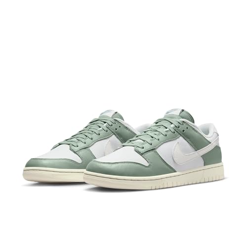 Image of Nike Men's Dunk Low Sneaker