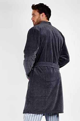Bata manga larga every stripe para hombre que busca abrigo en casa 3