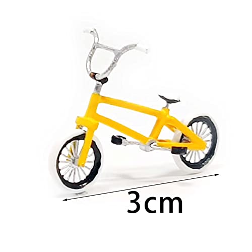 3 Figuras a Escala 1:64 con Bicicleta para Diorama miniatura 2