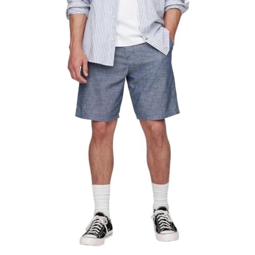 Image of Gap Men Solid Regular Fit Mid Rise Shorts