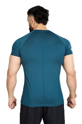 Image of FUAARK Men Solid Round Neck Slim Fit Tshirt