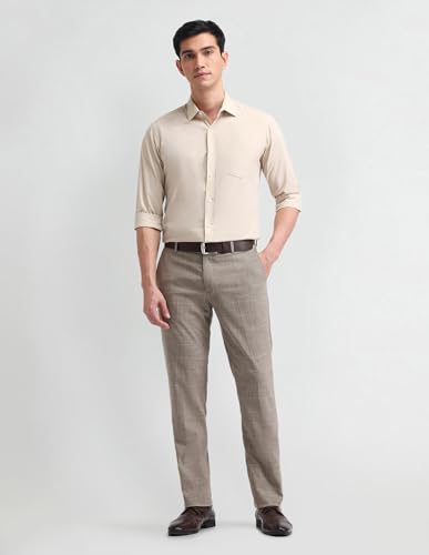 Image of Arrow Men Tapered fit Polyester CheckedMid-Rise waistTrousers