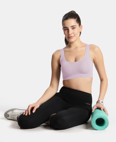 Image of Jockey 1840 Women Wirefree Padded Microfiber Elastane Full Coverage Bonded Tech Lounge Bra