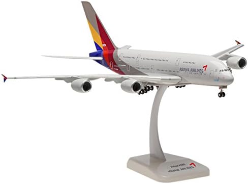 Airbus A380-800 Asiana Scale 1:200