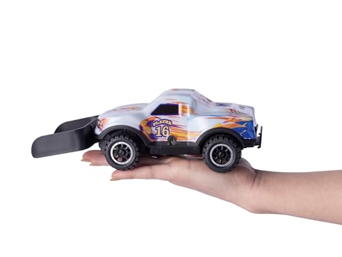 Duel de Football dans la Voiture RC : le jeu de salon idéal en famille - 4
