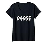 04005 zip design Maine men and women in brush lettering. No need for anyone to ask, where you from? Represent your area with this homage to 04005 neighborhood design. Biddeford 04005 makes a great gift idea for birthday, Mother's Day, Father's Day, C...