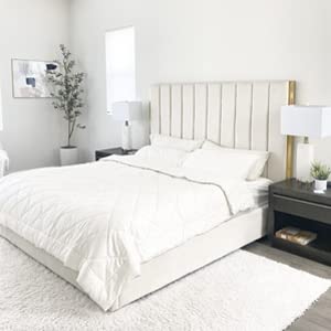 Image of Woolino Premium Australian Wool Duvet Insert Bed Comforter, Mid-Weight Wool Comforter, Washable, King