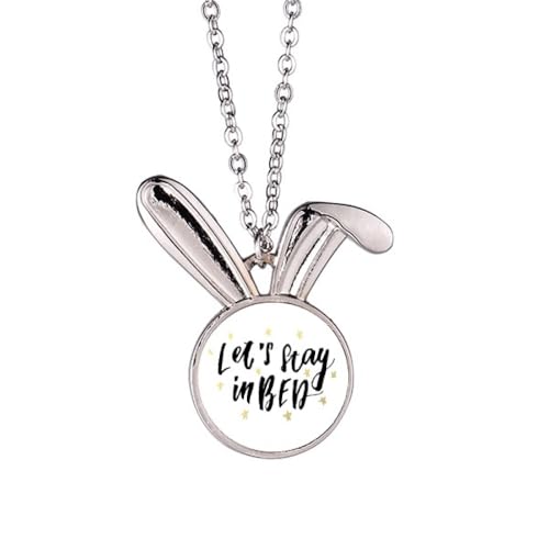 Collier pendentif lapin Let's Stay In Bed, idéal pour vos moments cocooning à la maison.