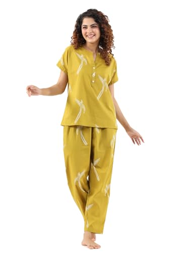 Image of Women's Pure Cotton Bird Printed Night Suit Top and Pyjama Set.