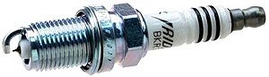 Bougie d'allumage NGK Iridium Resistor 3797 pour l'entretien et la révision moteur
