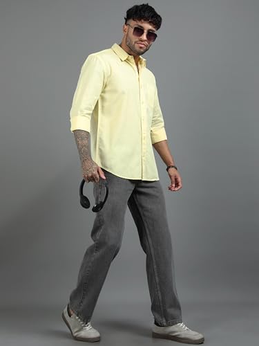 Image of Men Slim Fit Solid Spread Collar Casual Shirt