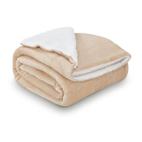 Juskys Fleecedecke 150x200 cm mit Sherpa - flauschig, warm, waschbar - Decke für Bett und Couch - Tagesdecke, Kuscheldecke Sand