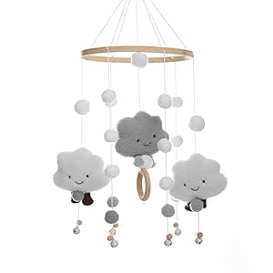 Mobile Baby Windspiele, Wolke Puppe Windspiel, Holz mit Filzbällen 3D Wolken, Mobile Baby Mädchen Bettglocke Anhänger für Babybett Jungen und Mädchen (Grau)