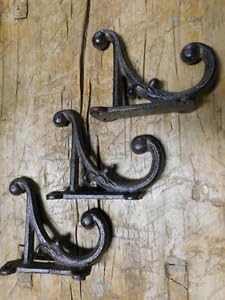 Vintage 6 Cast Iron Brown Victorian Style Coat Hooks Hat Hook Rack Hall Tree