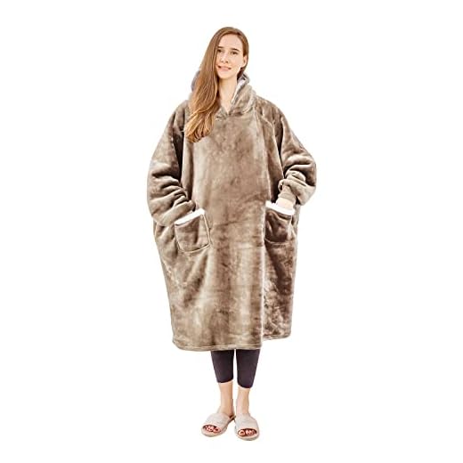 Aisbo Batamanta Mujer Invierno Gruesa - Bata Manta Polar Hombre Sherpa, Sudadera Manta Borreguito con Mangas y Capucha, Buen Regalo para Mujer y Hombre(130x82cm, Marrón)