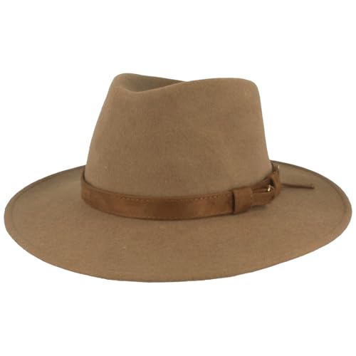 Il classico cappello in feltro con una tesa larga di circa 7,5 cm, protegge da pioggia e freddo, ma anche da troppo sole