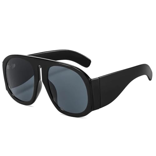 Lunettes de soleil surdimensionnées en terrasse et conduite verres dégradés