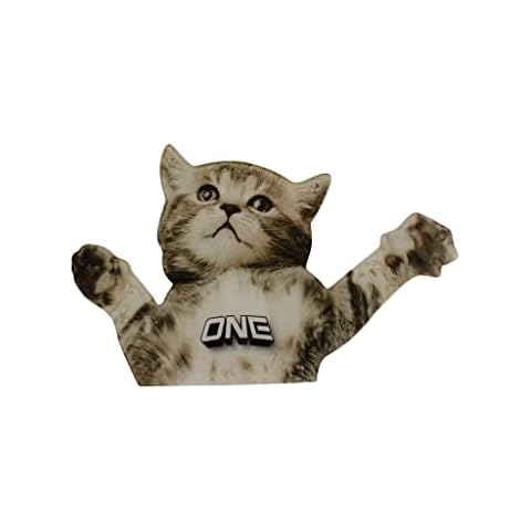 One Mfg Flying Cat Snowboard Stomp Pad 6" x 4" - Lightweight, Anti-Slip, Traction Cover