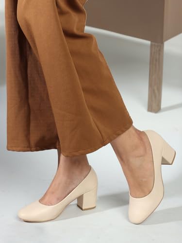 Image of Carlton London Women's Textured Round Toe Block Heel Pumps