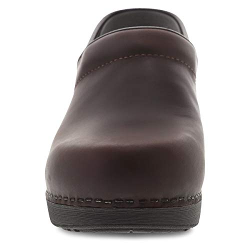 Dansko Xp 2.0 Clogs For Women – Lightweight Slip Resistant Footwear For Comfort And Support – Ideal For Long Standing Professionals, Brown Waterproof, 5.8-9 M Us #TOP3