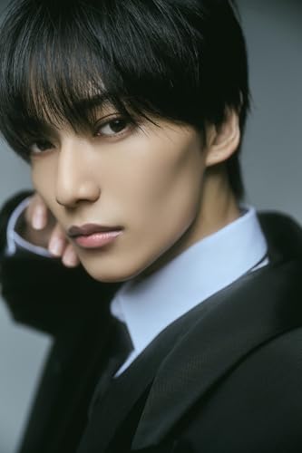 【Amazon.co.jp 限定】梶田拓希1st写真集（タイトル未定）（ブロマイド付き）