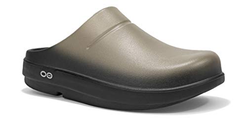 OOFOS Unisex Oocloog Satin Clog Mule