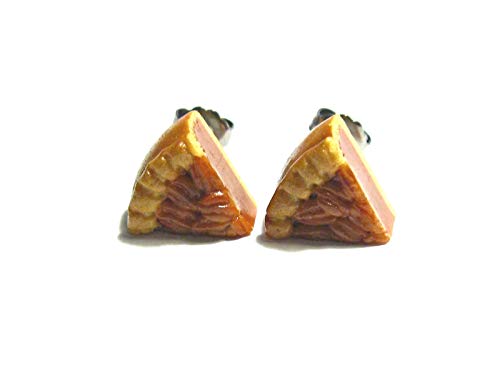 Little Pecan Pie Slice Earrings - Tiny Food Jewelry #TOP4