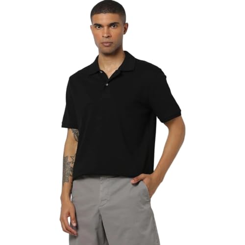 Image of Gap Men Solid Regular fit Half Sleeve Collared Neck T-Shirt